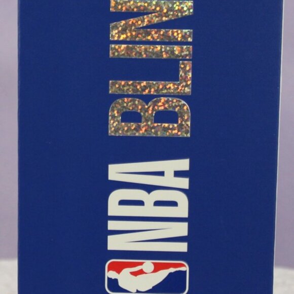 Share Chicago Bulls NBA Bling Stainless Steel 25oz Hydrapeak Insulated Tumbler - Picture 7 of 10